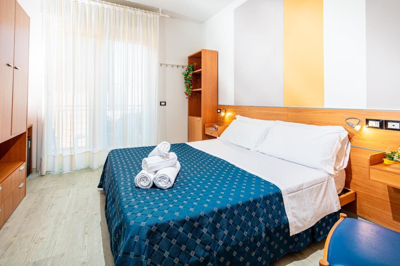 Hotel Orchidea Линьяно-Саббьядоро Экстерьер фото